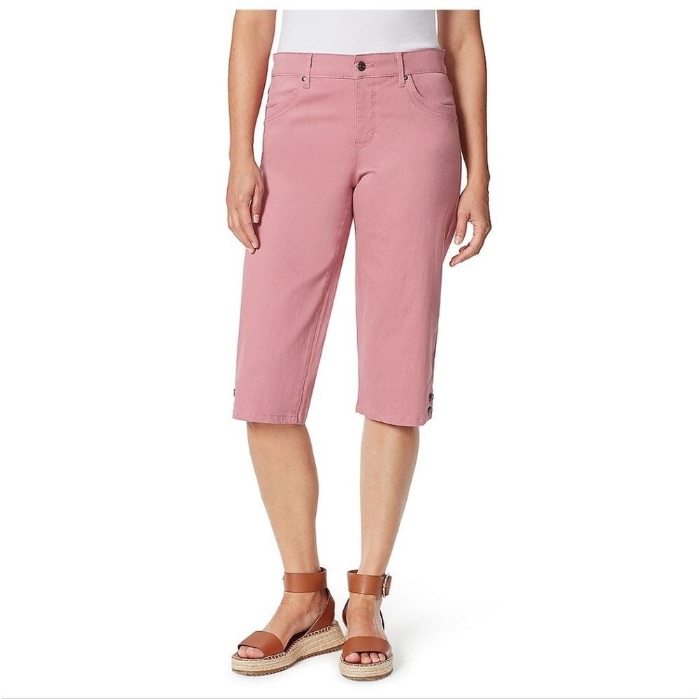 NWT Women's Gloria Vanderbilt Kaia Demin Skimmer Shorts size 10